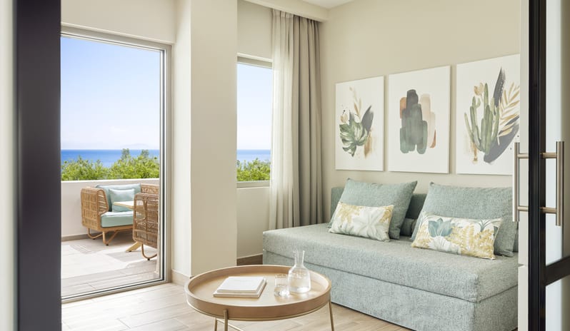 MarBella_Superior Family Room Private Garden Sea View (3)